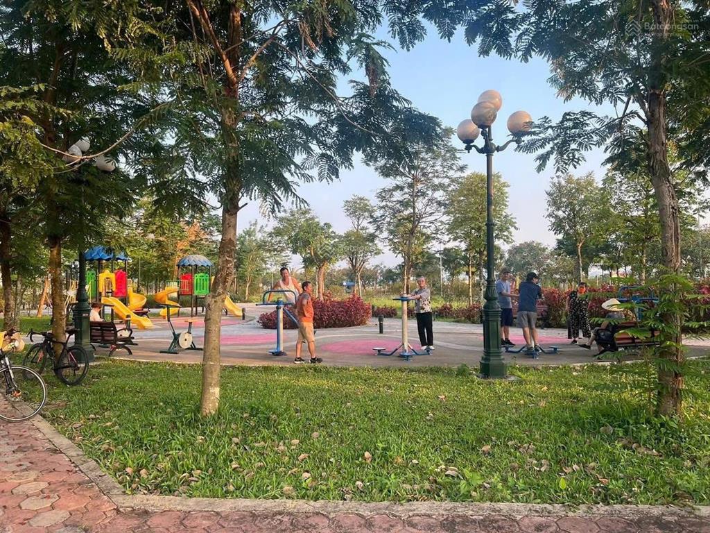 Bán đất tại tnr stars bỉm sơn, thanh hóa. diện tích 70m2, mặt tiền 5m.  hạnh 0966 382 ***