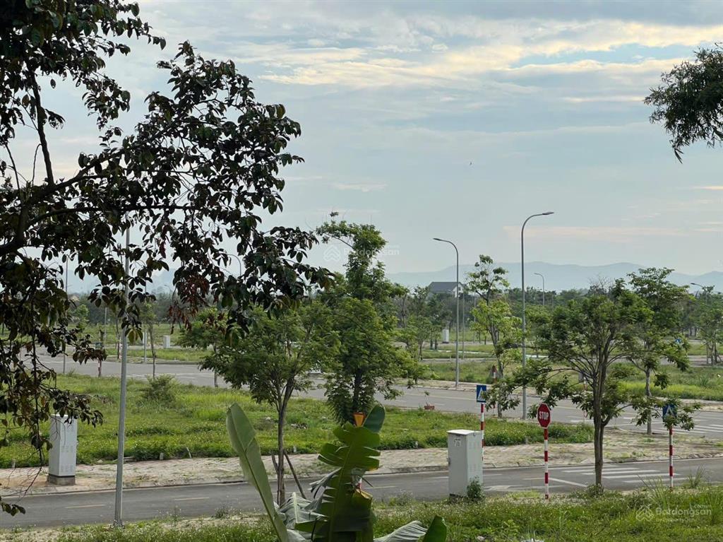 Bán đất tại tnr stars bỉm sơn, thanh hóa. diện tích 70m2, mặt tiền 5m.  hạnh 0966 382 ***