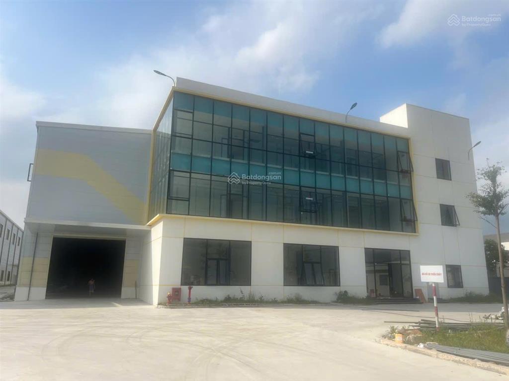 Cho thuê kho xưởng tại kcn thuận thành ii, bắc ninh. diện tích 6.800m2, 2 dãy nhà xưởng 2 tầng