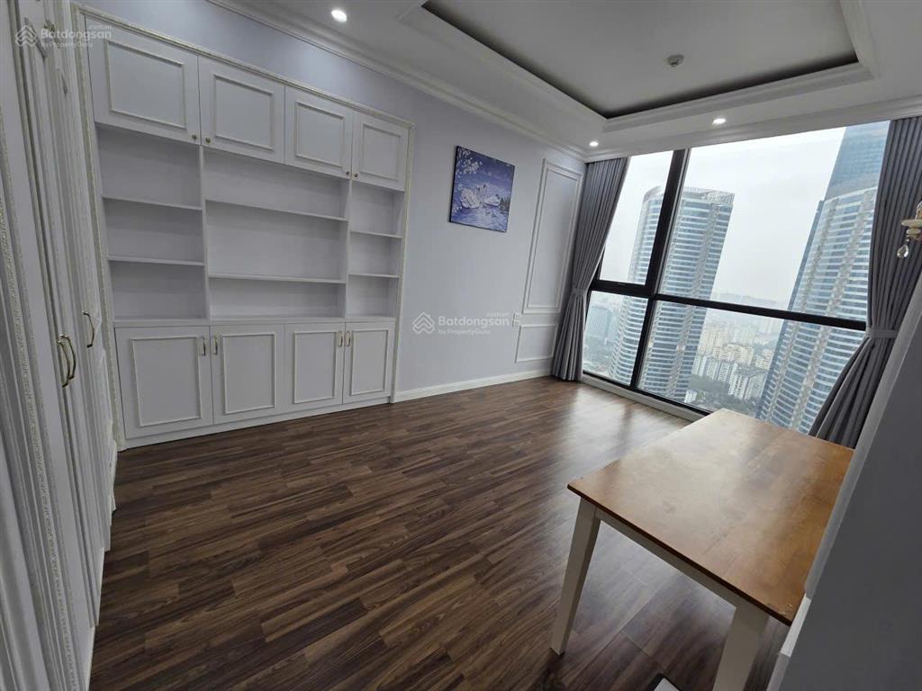 Cho thuê penthouse skylake s2  134m2  3pn  tầng cao view đỉnh  nội thất cơ bản  vào ngay