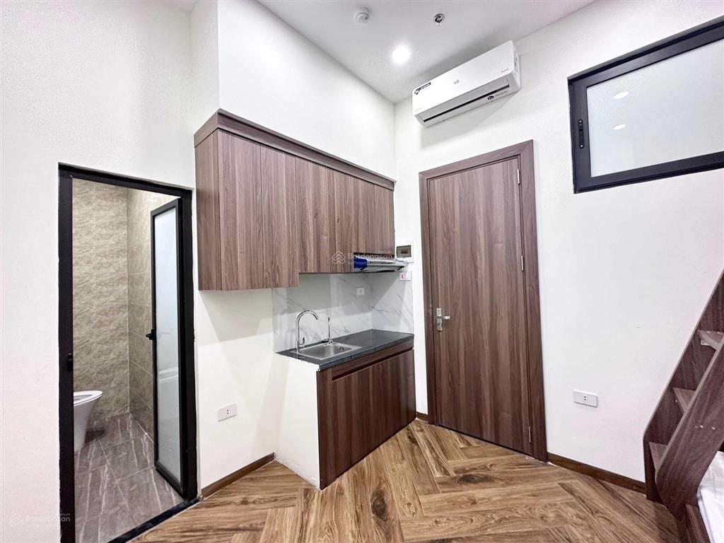 Chính chủ cho thuê ccmn studio 1n1k gần các trường đại học quốc gia, thương mại, tnmt, fpt