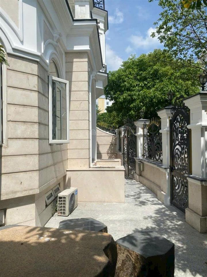 Siêu biệt thự 2 mặt tiền cityland gò vấp 10,5x19 210m2 giá 6x tỷ còn tl