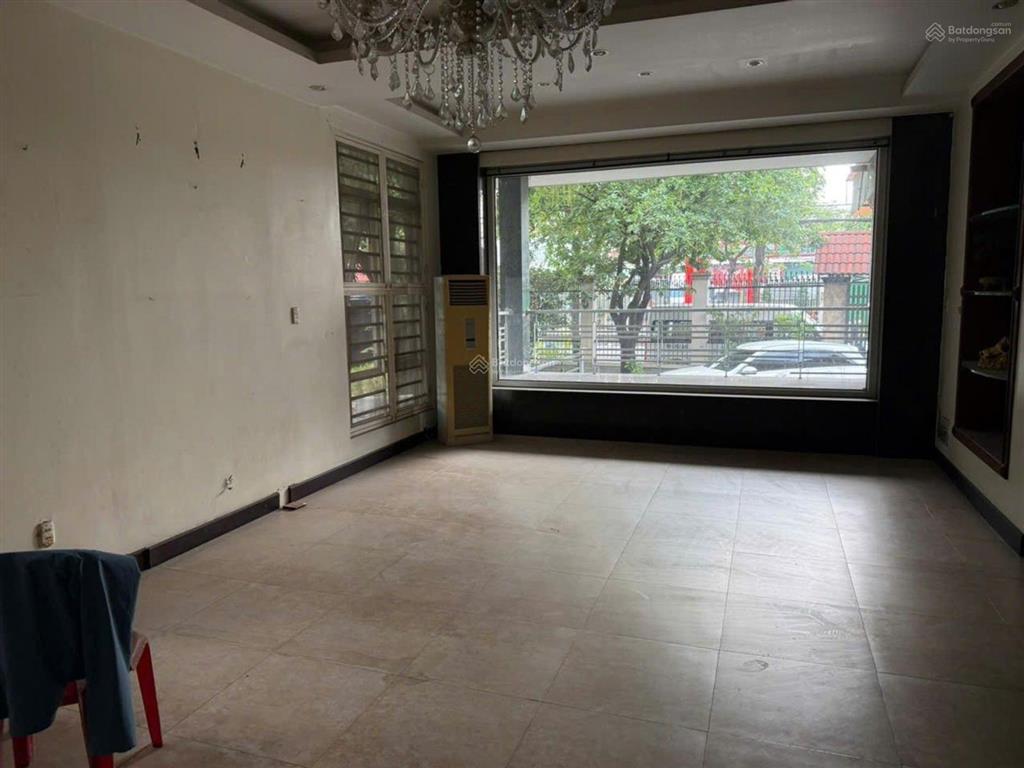 Bán siêu biệt thự 1080m2 mặt tiền lê thị riêng  ngang khủng 24m giá chỉ 7x tỷ còn tl