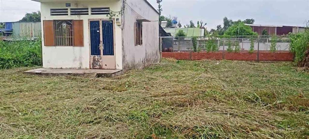 Bán 405m2 đất xuân thới sơn, hóc môn sát vinhomes  giảm 1,2 tỷ giá 8,6 tỷ  bán giá 7,4 tỷ còn tl
