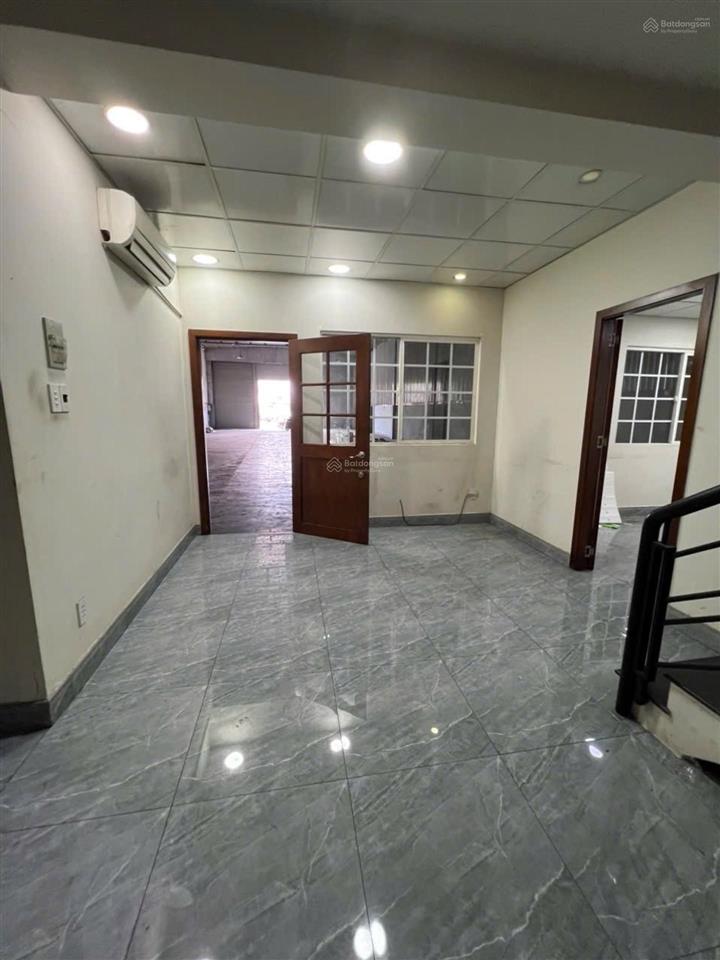 Bán nhà kho xưởng ql1a 502,3m2 15x35m phường bình hưng hòa tphcm, giá chỉ 8.8 tỷ còn thương lượng