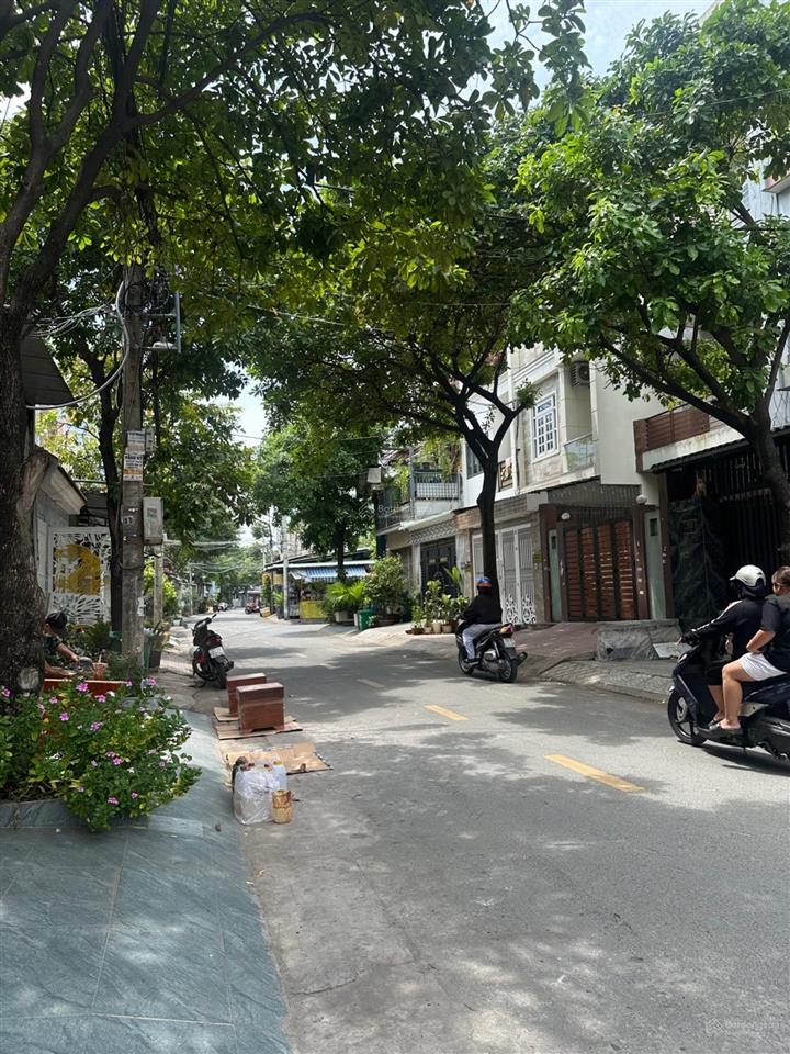 Nhà mặt tiền kd 3 tầng 90m2 có thang máy, đường hiệp thành 31, sát nguyễn ảnh thủ, giá chỉ 8.2 tỷ