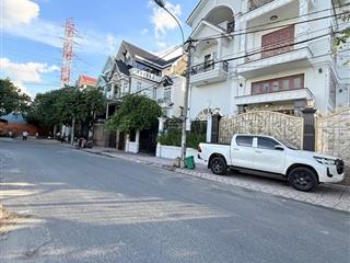 Siêu biệt thự 200m2 5 tầng thang máyfull nội thất/ lê thị riênglê văn khươngthới angiá 25.x tỷ