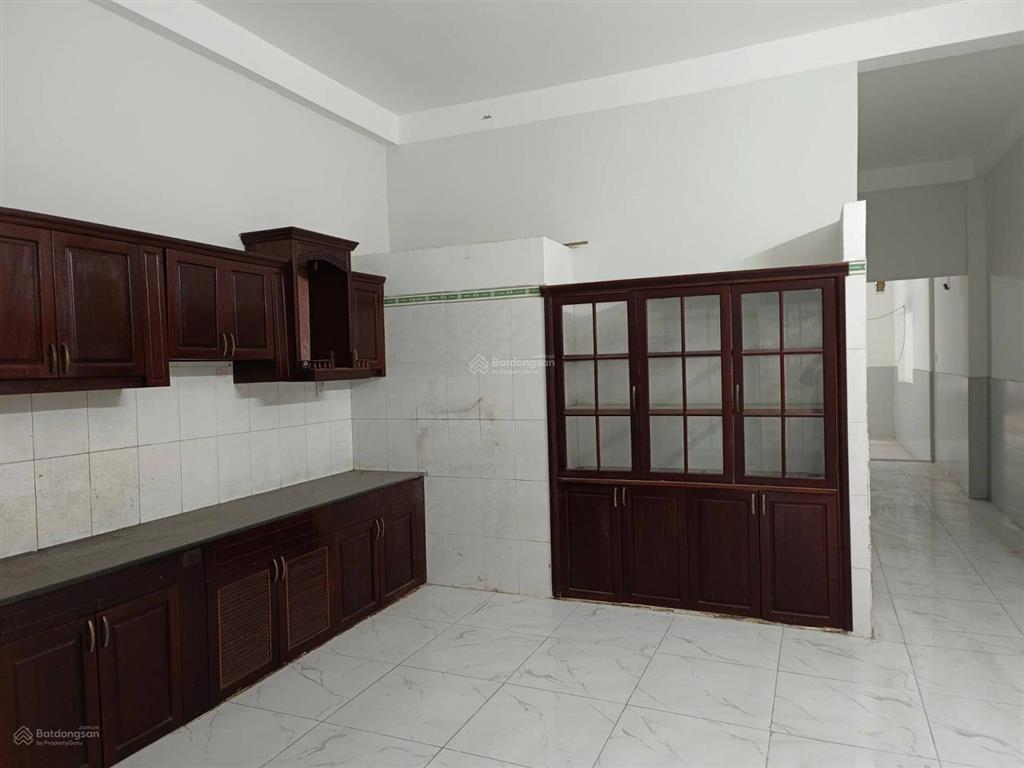 Bán nhà 3 tầng 147m2 4pn 4wc mặt tiền đường thới an 32, cách mt lê thị riêng 50m  giá chỉ 8.5 tỷ