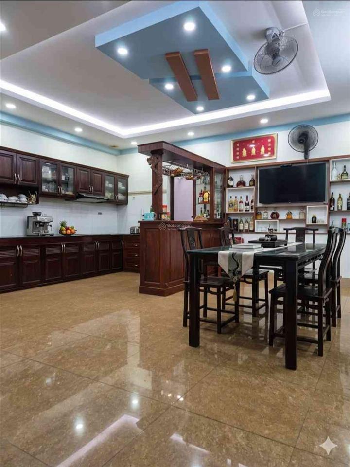 Bán biệt thự giá siêu hời tại lê thị riêng, thới an, quận 12 357m2 sử dụng, 4pn, 5wc giá chỉ 9.x tỷ
