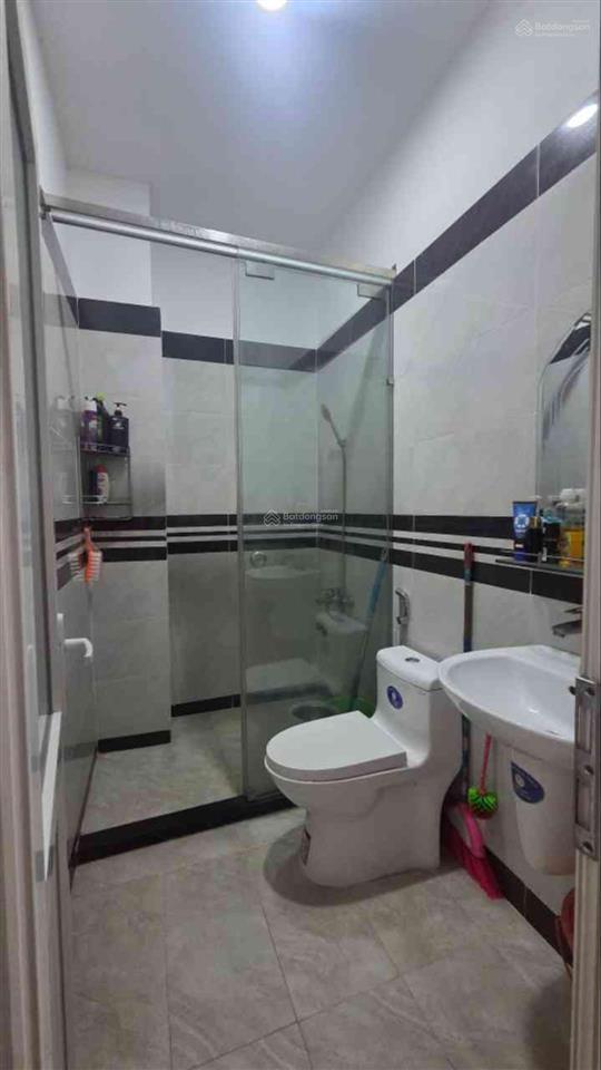 Gấp bán! nhà mặt tiền kd thới an, lê thị riêng gần lê văn khương 4 tầng 96m2, 5pn 5wc  giá 8.x tỷ
