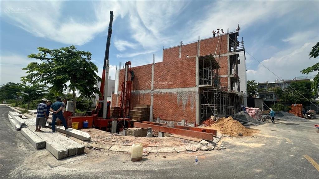 Bán nhà phố 6 tầng 75m2 mới xây, có thang máy, phường thới an, giá chỉ 8. x tỷ còn thương lượng