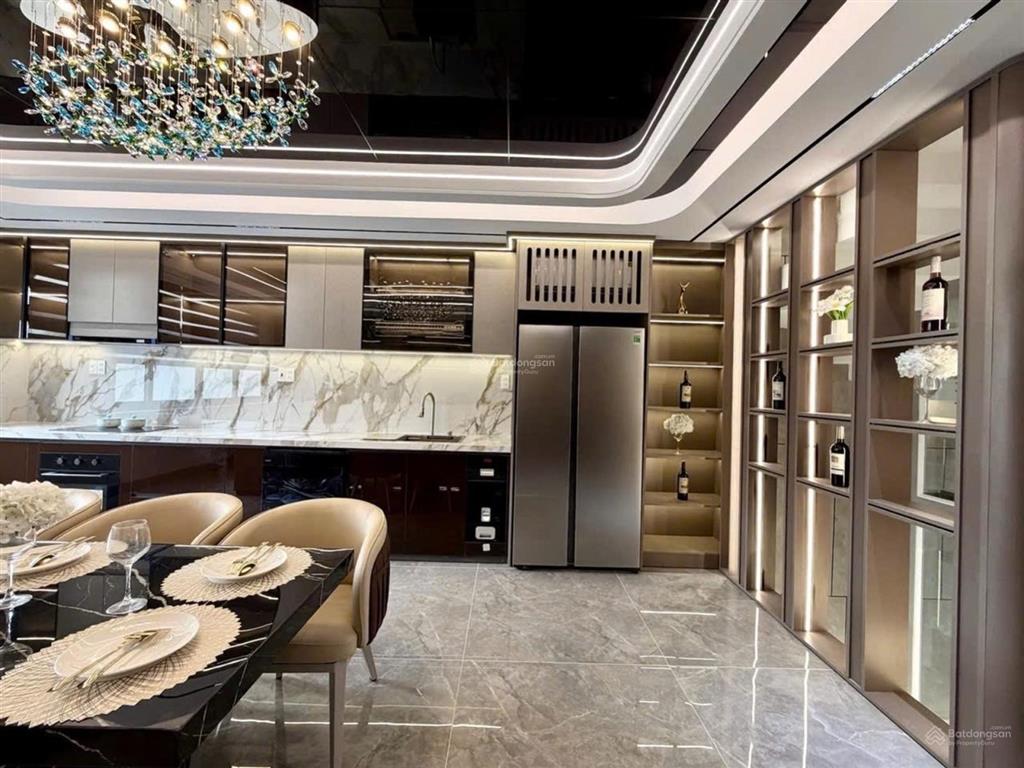 Bán nhà phố 6 tầng 75m2 mới xây, có thang máy, phường thới an, giá chỉ 8. x tỷ còn thương lượng