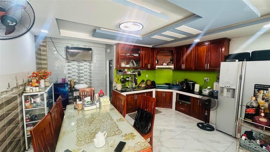 Mặt tiền kinh doanh sầm uấtngang 5m5 tầng 4pn 5wc hiệp thành 43giảm sốc 2.9 tỷ giá bán 9.6 tỷ