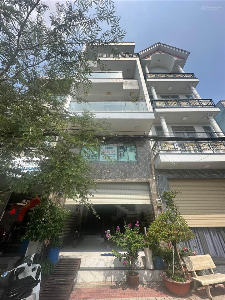Mặt tiền kinh doanh sầm uấtngang 5m5 tầng 4pn 5wc hiệp thành 43giảm sốc 2.9 tỷ giá bán 9.6 tỷ