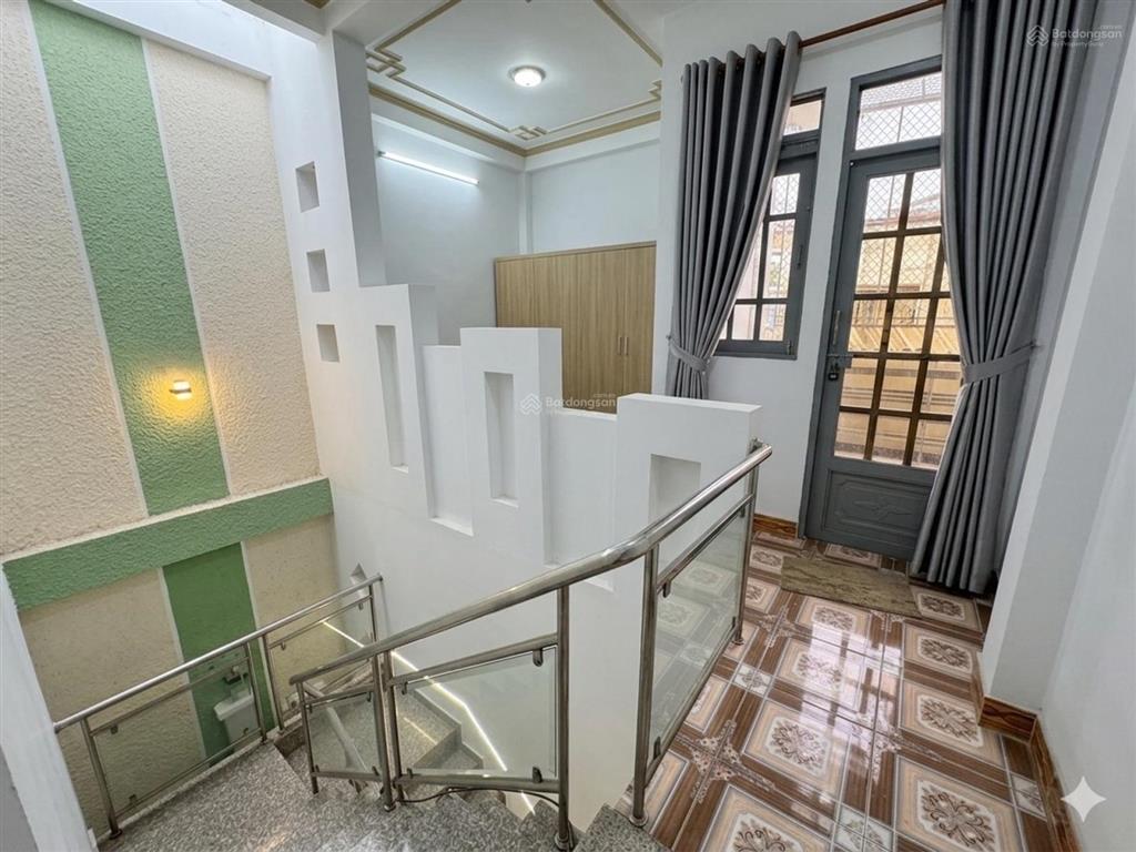 Hàng ngon nhà 3 tầng mái đúc 60m2 5x12m 4pn 3wc khu dân trí cao gò vấp  tân bình  giá chỉ 7,1 tỷ