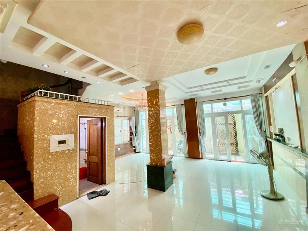 Ngộp bank cần bán gấpbiệt thự phố 3 tầng 112m2phan văn trịdương quảng hàm p7gò vấpgiá 19.5 tỷ