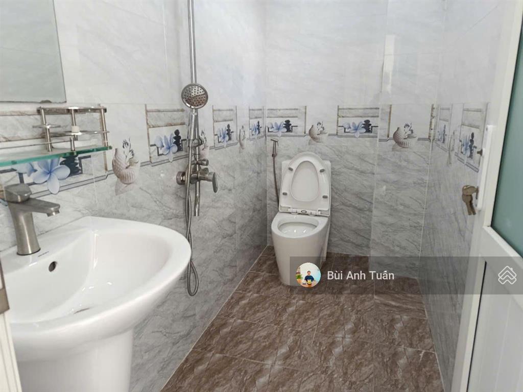 Bán nhà 4 tầng 5pn 5wc 1pk 1 bếp 200m2 /lê thị riêng, thới an, q12 tphcm  giá 6,950 tỷ