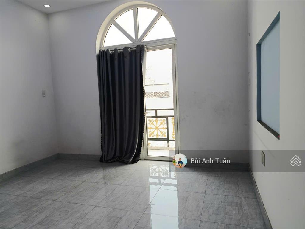 Bán nhà 4 tầng 5pn 5wc 1pk 1 bếp 200m2 /lê thị riêng, thới an, q12 tphcm  giá 6,950 tỷ