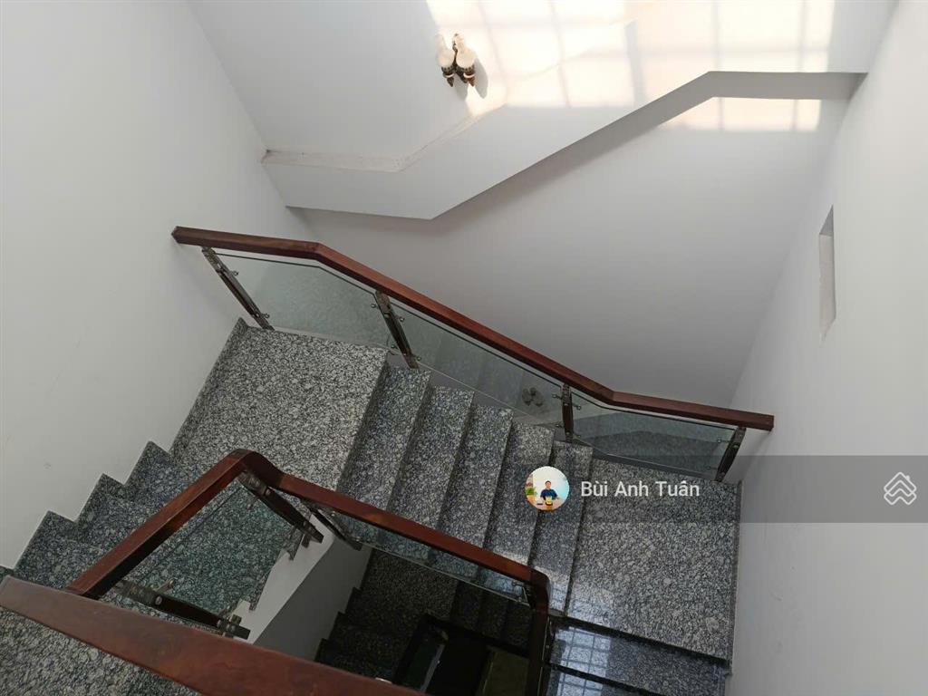 Bán nhà 4 tầng 5pn 5wc 1pk 1 bếp 200m2 /lê thị riêng, thới an, q12 tphcm  giá 6,950 tỷ