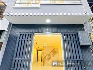 Nhà phố có phòng ngủ dưới trệt  hẻm mới nâng cấp xong  391 huỳnh tấn phát q7  4x11m giá 4,99 tỷ