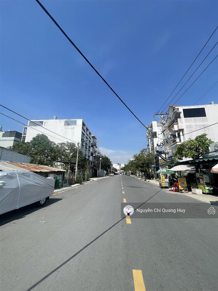 Nhà phố vị trí cực đẹp  đường rộng 20m 1979 huỳnh tấn phát  khu dân trí cao  4mx21m giá 9,2 tỷ