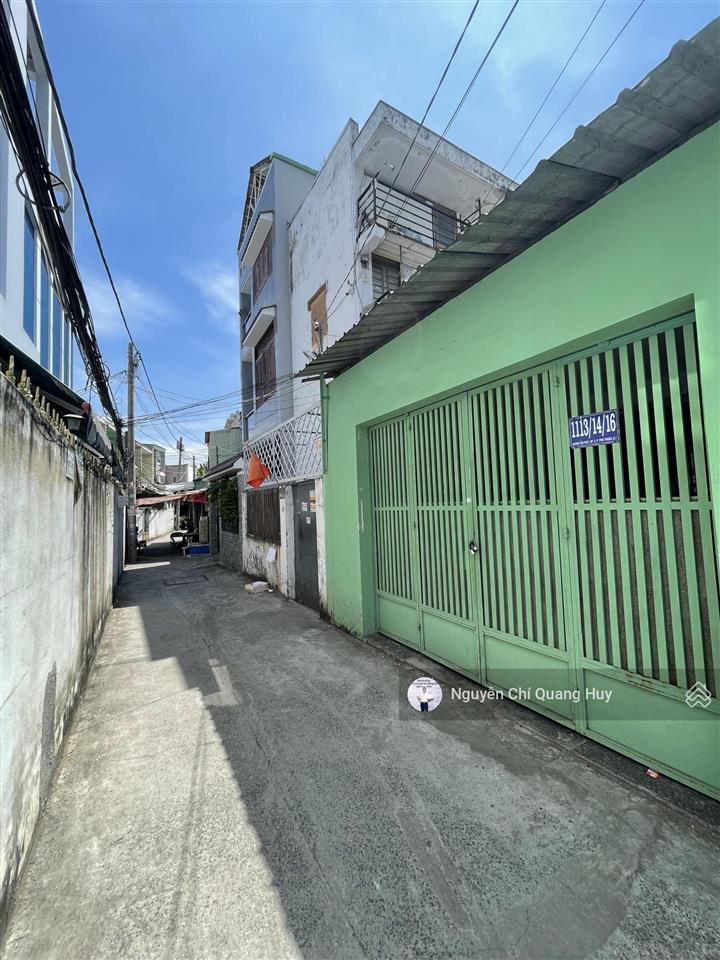 Nhà cấp 4 tiện xây mới  làm căn hộ dịch vụ  phòng trọ cho thuê  5,56m x 18m sổ hồng giá 5,99 tỷ