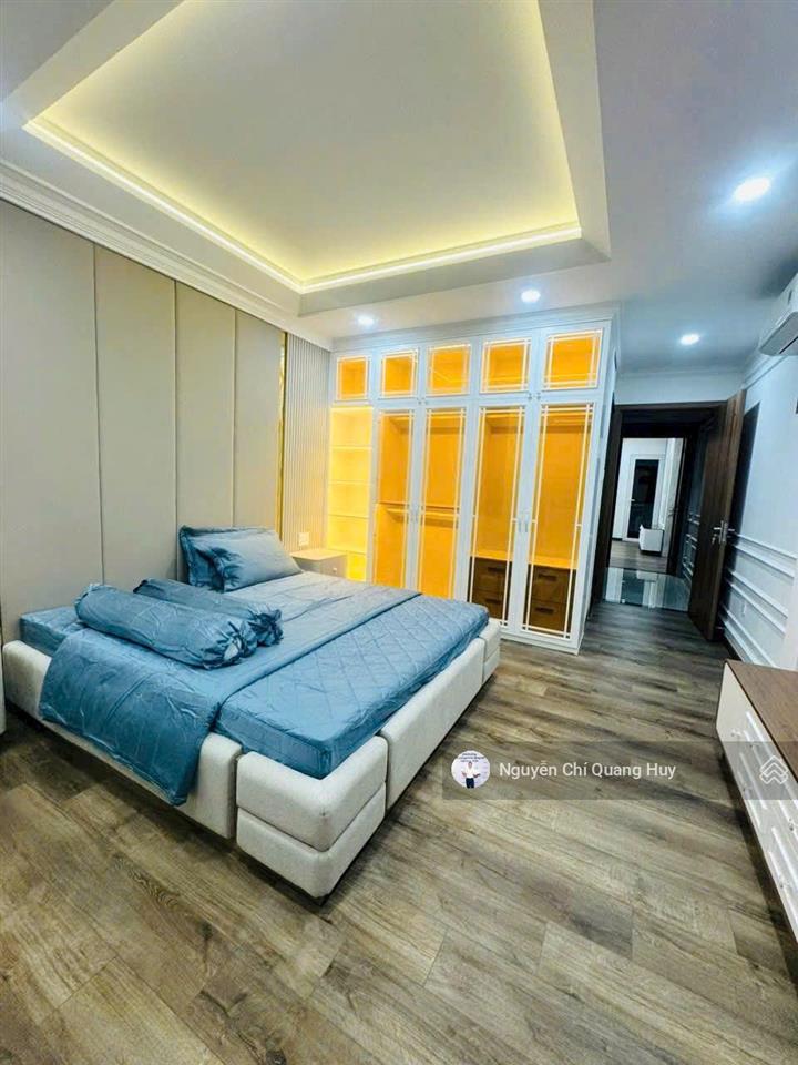 Nhà phố hiện đại dân trí cao  khu cư xá ngân hàng quận 7  đường số rộng 12m có vỉa hè giá 17,8 tỷ