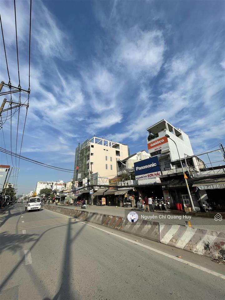 Nhà vừa ở vừa có thu nhập 30 triệu/tháng  sát mặt tiền 283 huỳnh tấn phát đón đầu cầu thủ thiêm 4