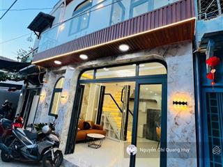 Nhà phố hiện đại  sổ hồng riêng hỗ trợ ngân hàng  hẻm 1283 huỳnh tấn phát  5m x 6m giá 4,29 tỷ