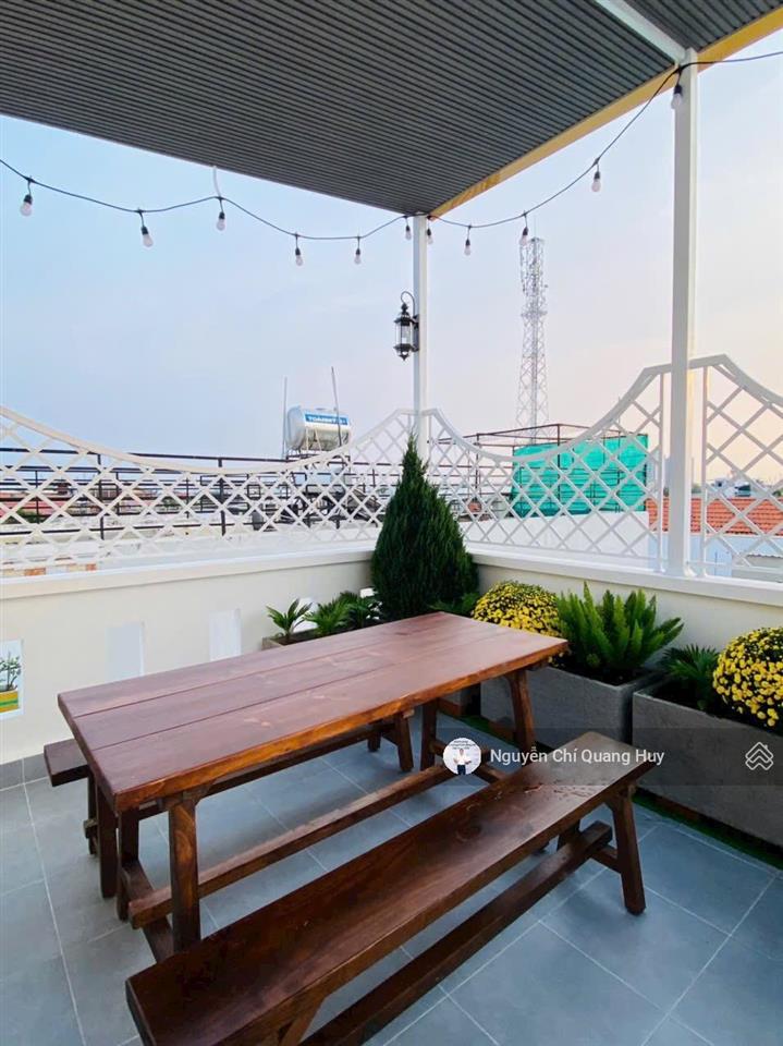 Nhà phố hiện đại cao cấp  hẻm 2174 huỳnh tấn phát đầy đủ nội thất  4x11m sổ hồng mới giá 6,35 tỷ