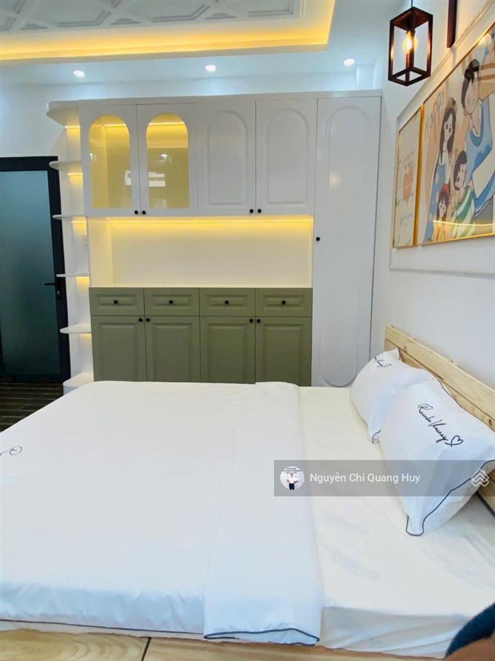 Nhà phố hiện đại cao cấp  hẻm 2174 huỳnh tấn phát đầy đủ nội thất  4x11m sổ hồng mới giá 6,35 tỷ