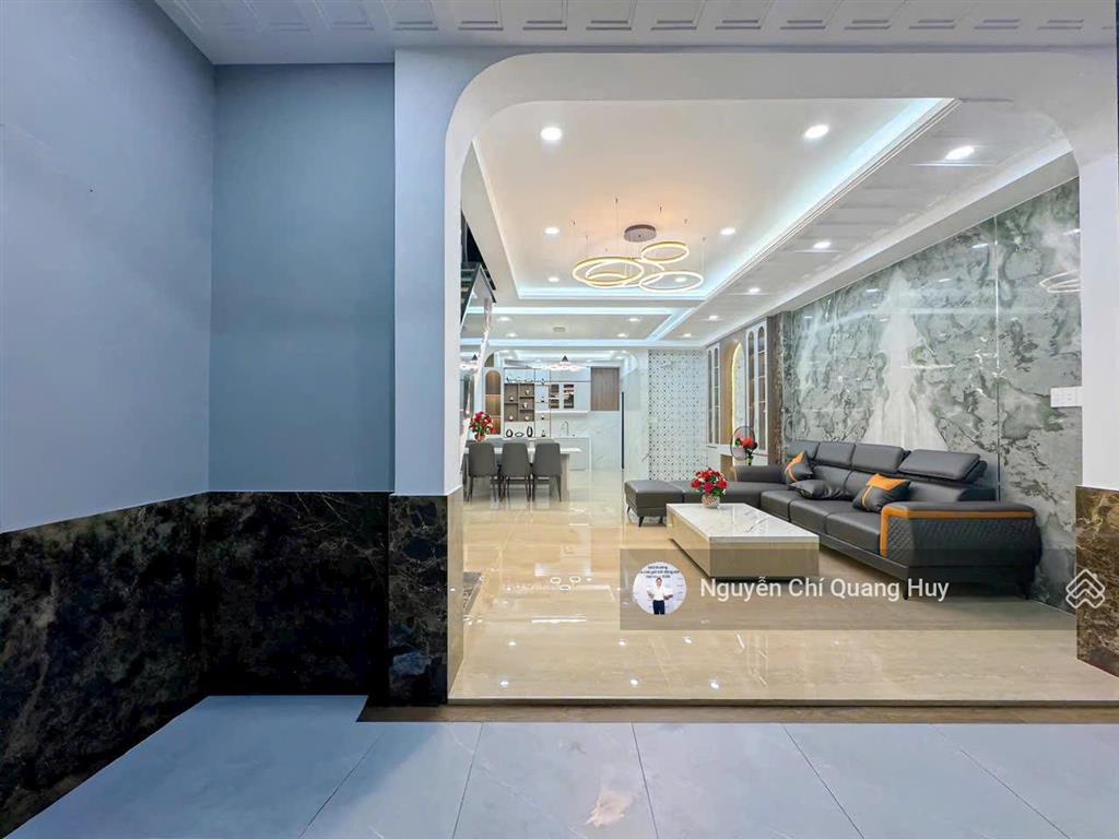 Nhà phố hiện đại xây dựng tâm huyết đón đầu cầu nguyễn khoái 1041 trần xuân soạn 5m x 12m sổ hồng