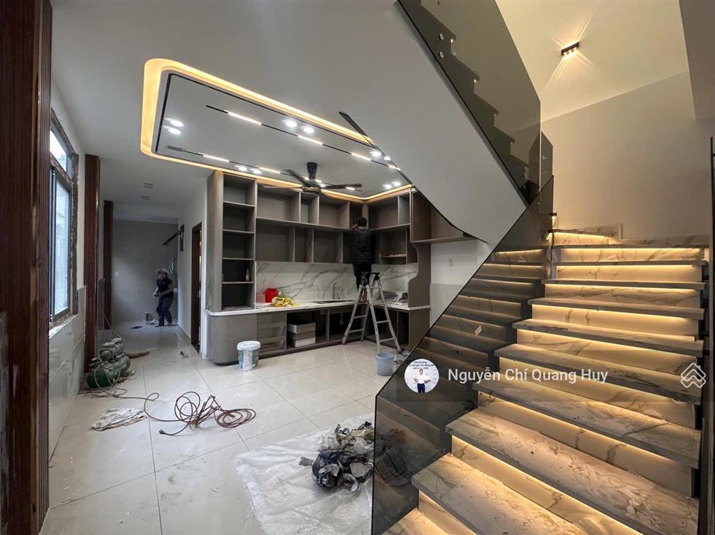 Nhà phố hiện đại xây dựng tâm huyết  hẻm thông 3,5m huỳnh tấn phát  5m x 23m sổ hồng giá 6,2 tỷ