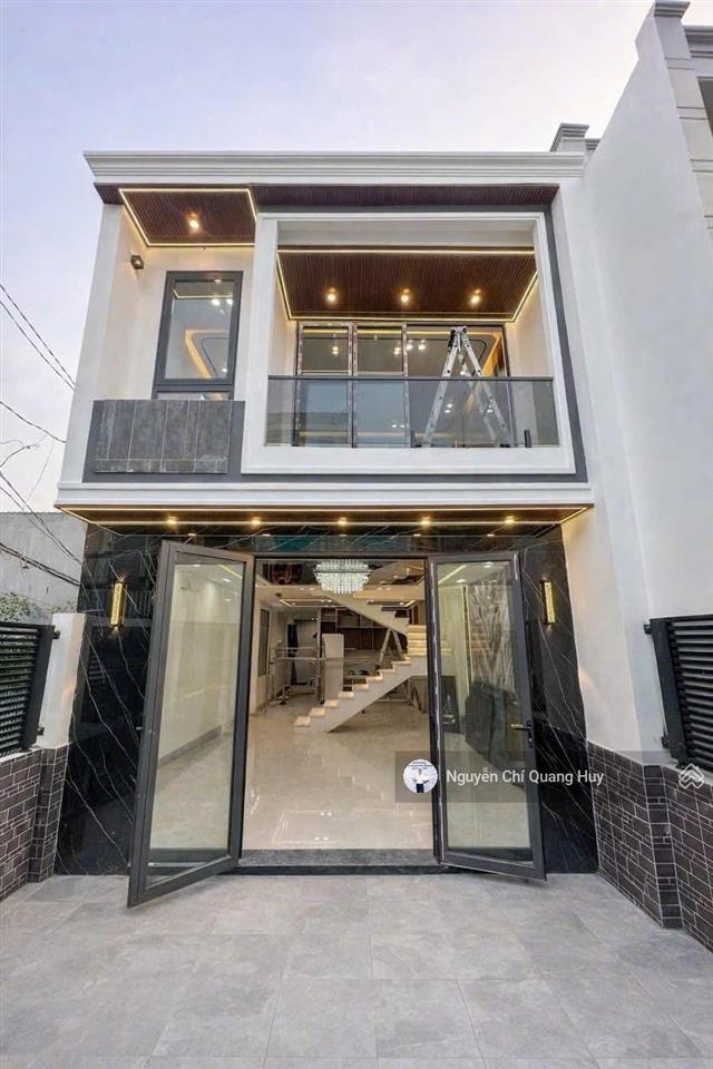 Nhà phố hiện đại xây dựng tâm huyết  hẻm thông 3,5m huỳnh tấn phát  5m x 23m sổ hồng giá 6,2 tỷ