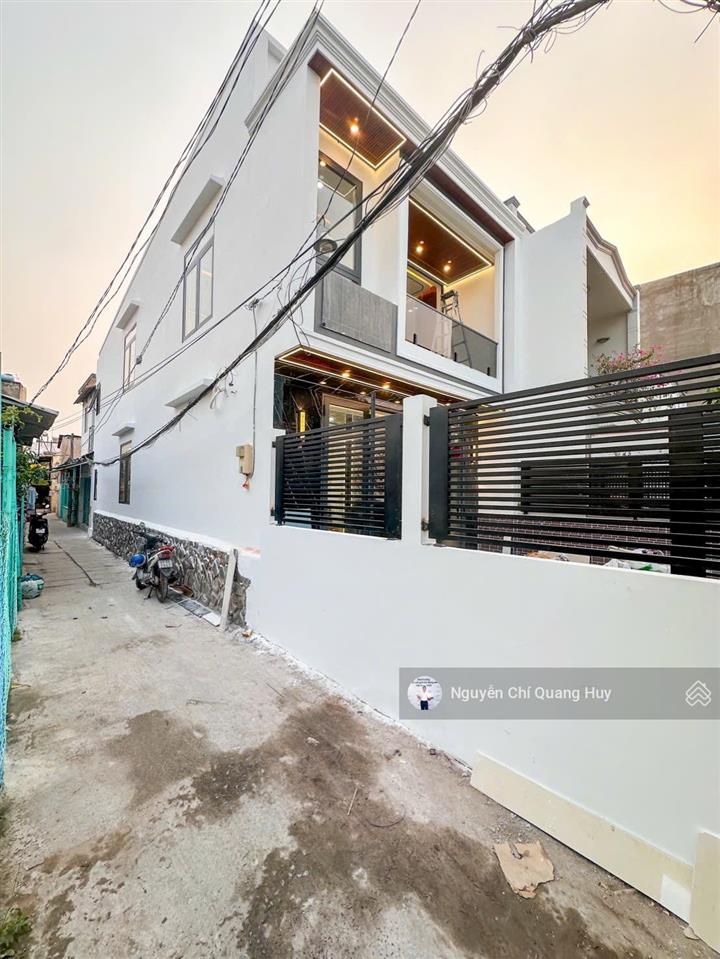 Nhà phố hiện đại xây dựng tâm huyết  hẻm thông 3,5m huỳnh tấn phát  5m x 23m sổ hồng giá 6,2 tỷ