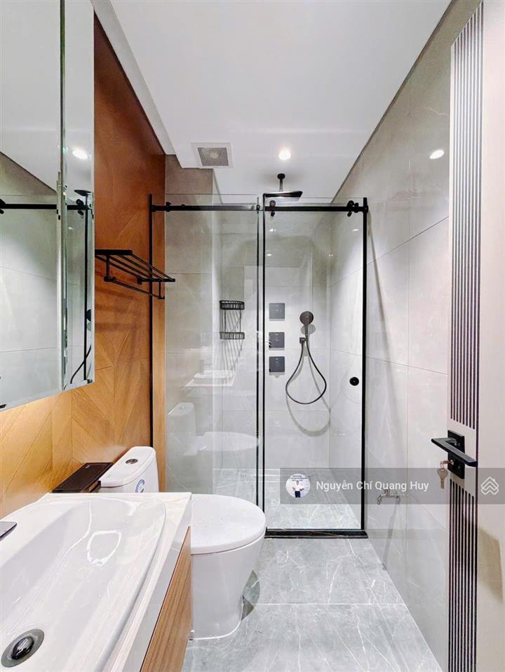 Nhà phố xây dựng tâm huyết  phong cách âu châu ngay công viên mát mẻ  kdc tân quy đông  giá 21tỷ