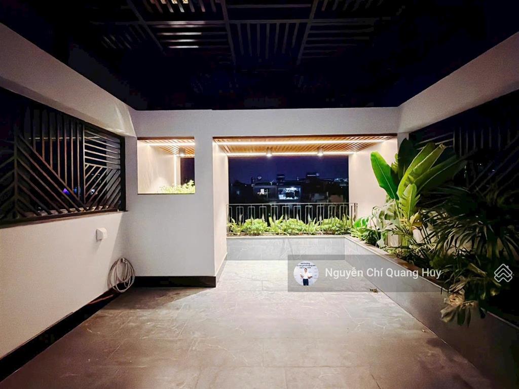 Nhà phố xây dựng tâm huyết  phong cách âu châu ngay công viên mát mẻ  kdc tân quy đông  giá 21tỷ