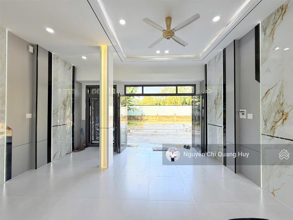 Nhà phố hiện đại, đồng bộ dân trí cao  đường 8m kdc đào tông nguyên  6x13,5m sổ hồng, giá 9,6 tỷ