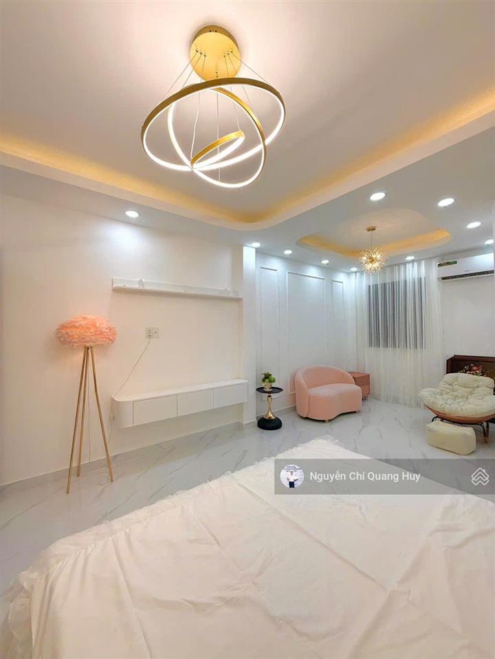 Nhà phố hiện đại đủ nội thất  khu dân trí cao, đường 8m 2295 huỳnh tấn phát  4x19m giá 8,6 tỷ