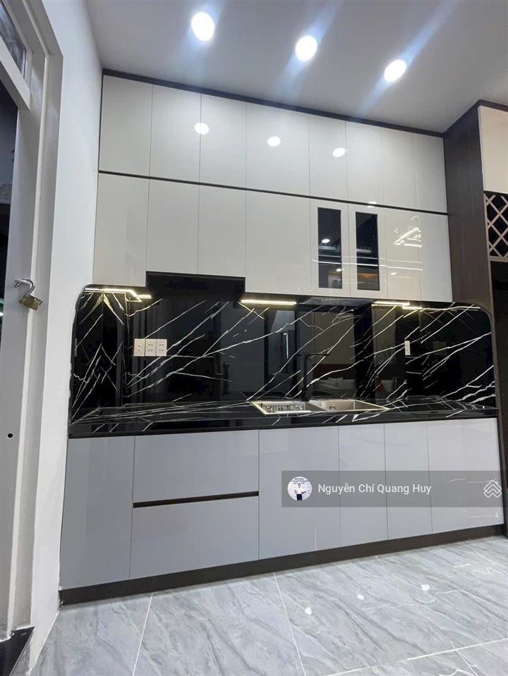Nhà phố hiện đại  khu dân cư hiện hữu  vị trí đẹp 751 trần xuân soạn  4,2x8m sổ hồng giá 5,99 tỷ