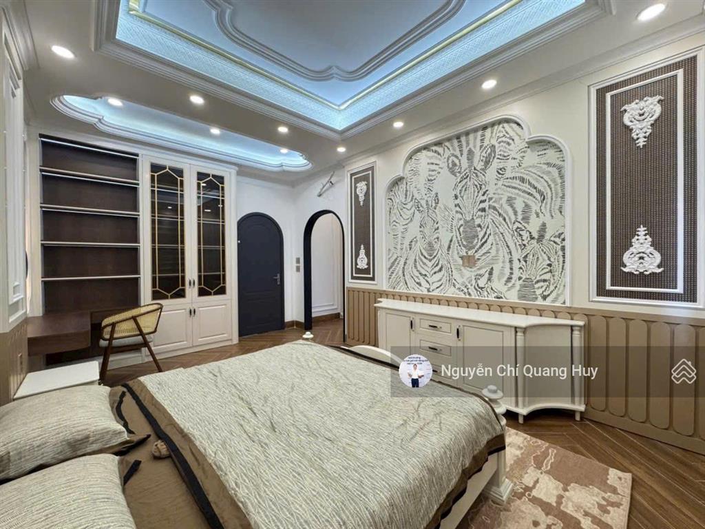 Nhà phố khu dân trí cao khang trang  đường số tân mỹ cách 200m phú mỹ hưng 5,6m x 20m giá 29,8 tỷ