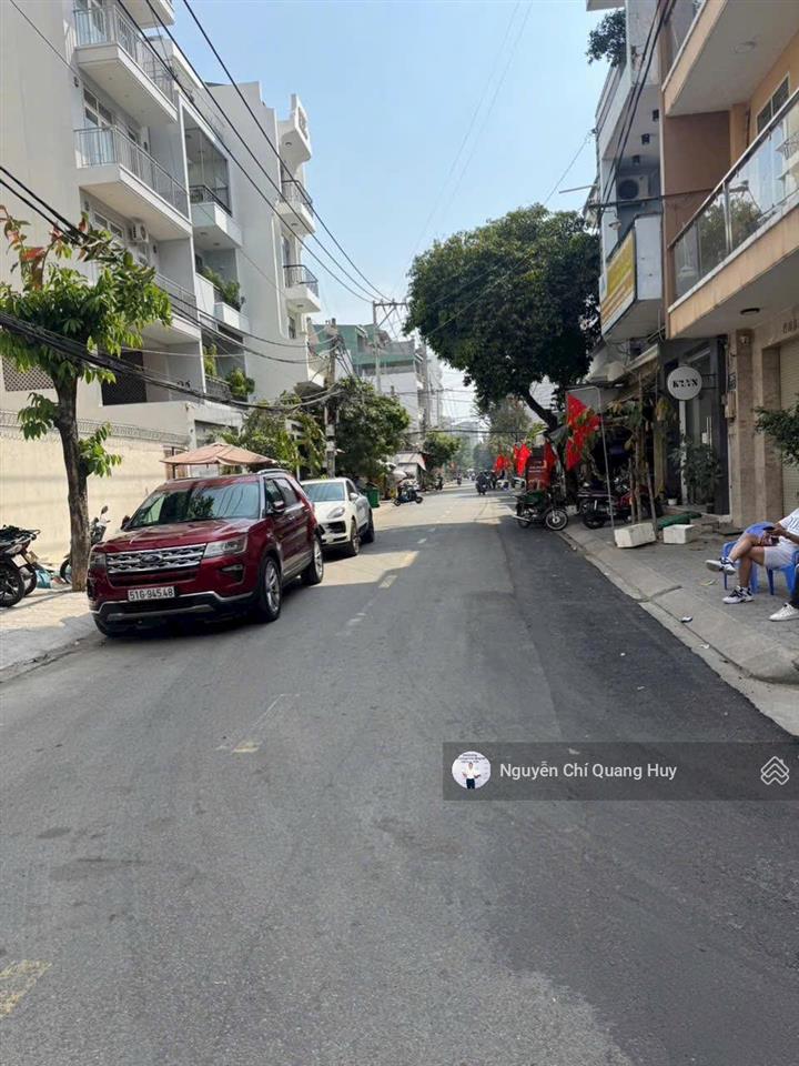 Nhà phố khu dân trí cao khang trang  đường số tân mỹ cách 200m phú mỹ hưng 5,6m x 20m giá 29,8 tỷ