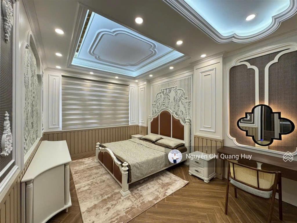 Nhà phố khu dân trí cao khang trang  đường số tân mỹ cách 200m phú mỹ hưng 5,6m x 20m giá 29,8 tỷ