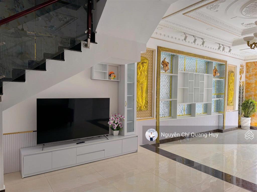 Nhà phố vị trí đẹp mặt tiền đường rộng 20m 1979 huỳnh tấn phát  5m x 17,5m sổ hồng giá 10,99 tỷ