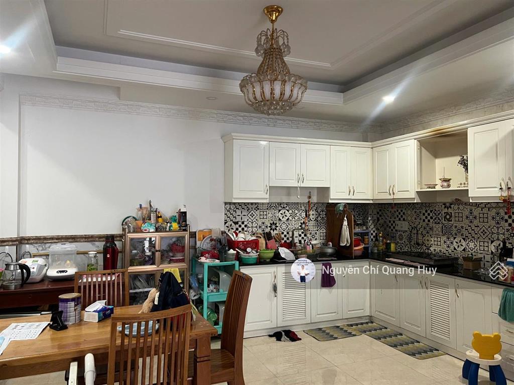 Nhà phố hiện đại  vị trí đẹp hẻm 3,5m huỳnh tấn phát gần phú mỹ hưng  5m x 12m sổ hồng giá 7,7 tỷ