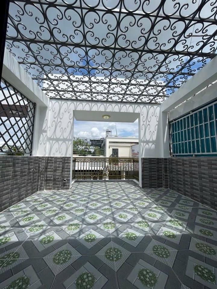 Nhà phố xây dựng mới  mặt tiền đường rộng 8m 2279 nguyễn thị hương  4,2m x 13m sổ hồng giá 7,5 tỷ