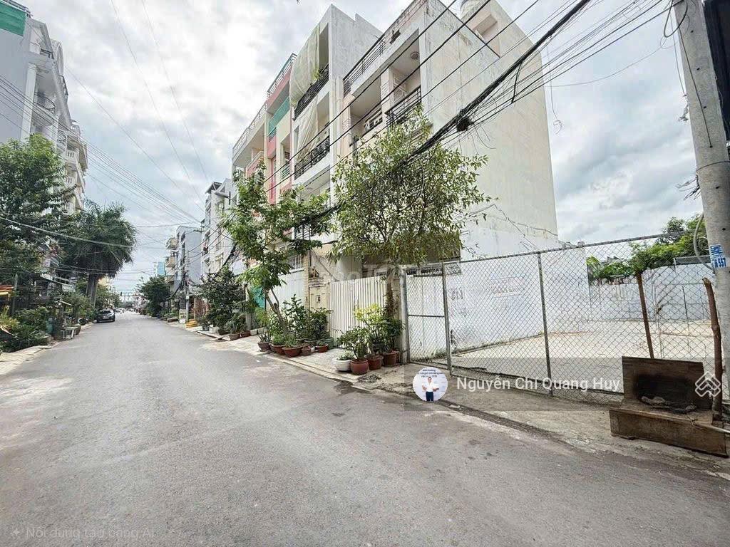 Lô đất vị trí đường số 37 trung tâm quận 07  xây căn hộ, khách sạn, nhà ở  4,9x20m giá 14,9 tỷ