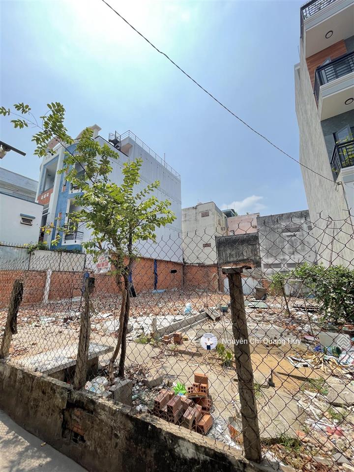 Lô đất vị trí cực đẹp  kết nối trung tâm  hẻm 3,5m huỳnh tấn phát quận 07  4,25x19m giá 6,39 tỷ