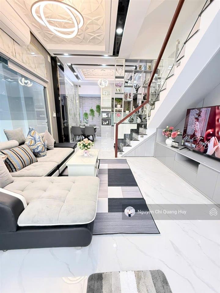 Nhà phố khu dân cư dân trí cao, đồng bộ  đường 8m đào tông nguyên  5m x 13,5m sổ hồng giá 7,69 tỷ