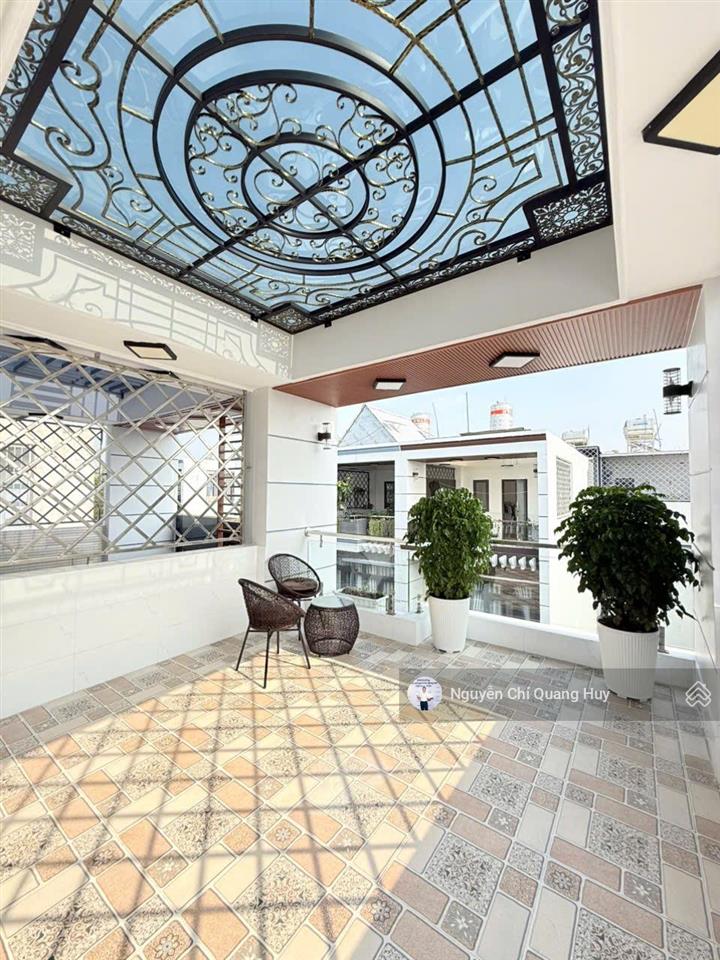 Nhà phố khu dân cư dân trí cao, đồng bộ  đường 8m đào tông nguyên  5m x 13,5m sổ hồng giá 7,69 tỷ